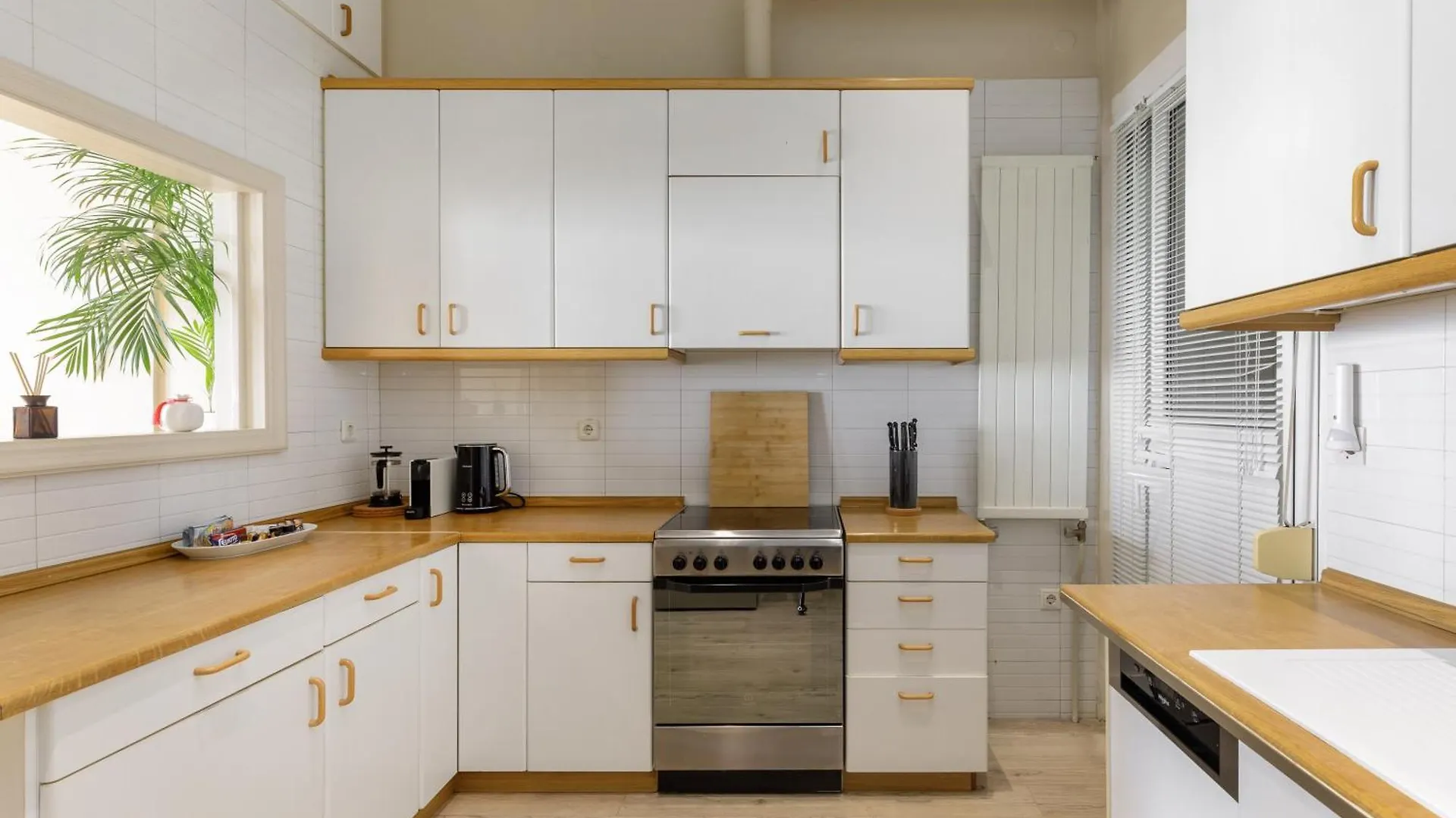 Infinity & Beyond By Halu! - Seafront Apartments سالونيك