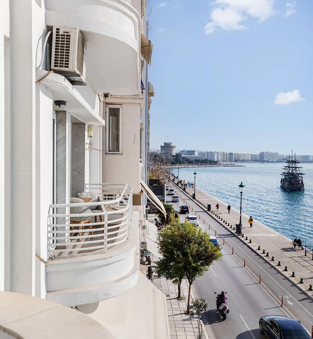Infinity & Beyond By Halu! - Seafront Apartments سالونيك 0*,